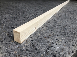 Nosný hranol (rýgl) smrkový 45x70 mm